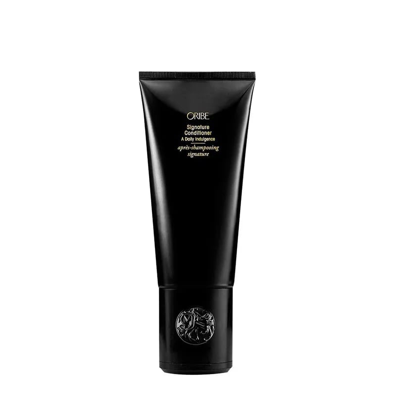 fxUnrfFE-Oribe-Signature-Conditioner-Glamorous-Hair-Studio-Cayman-Islands-1-jpg.webp | glamorous.ky