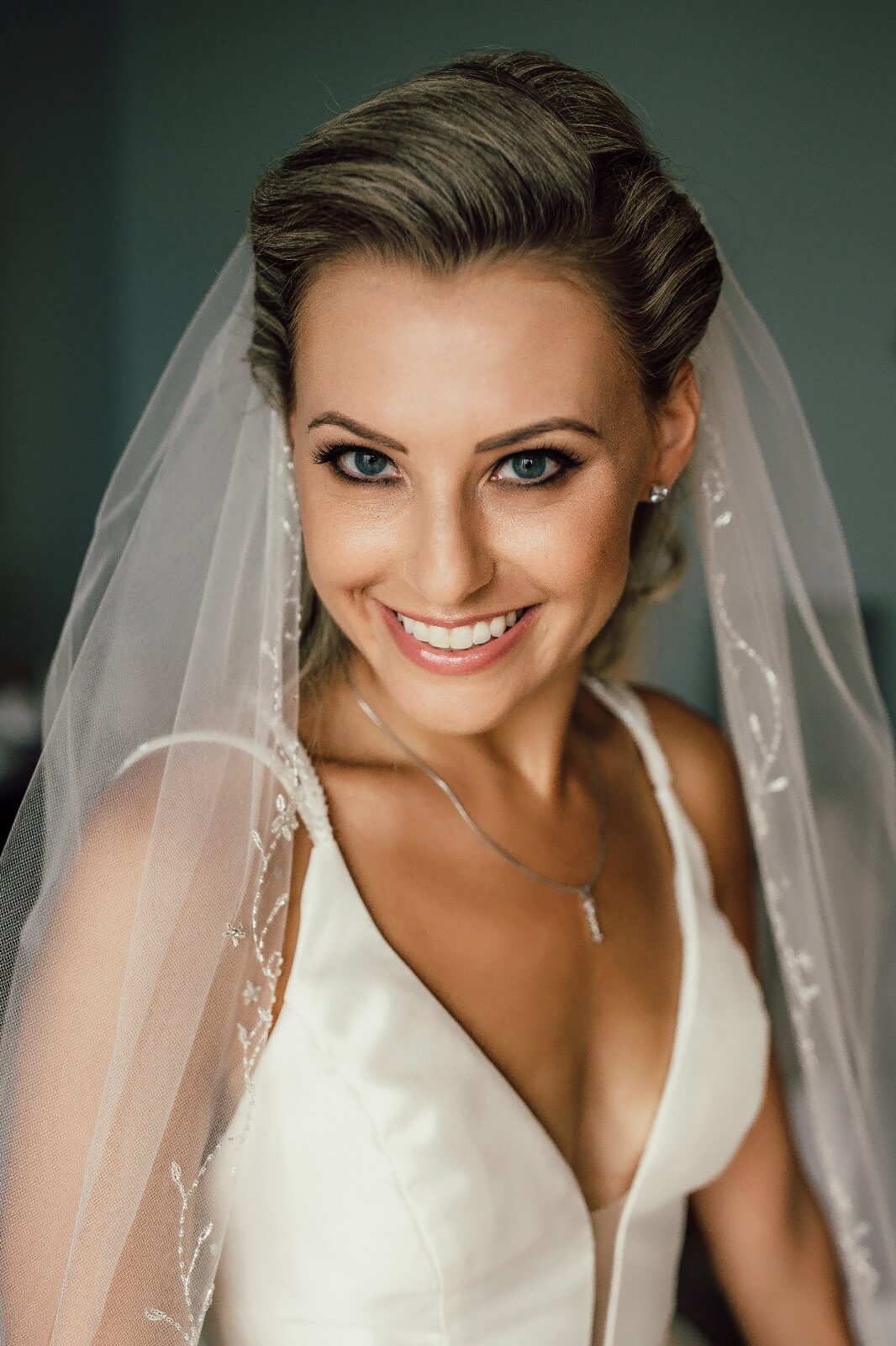 Wedding hair and makeup cayman islands 72 | glamorous.ky
