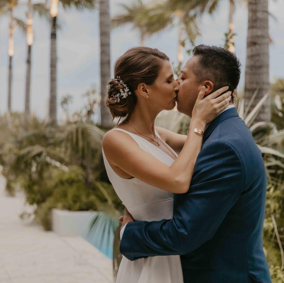 Wedding-hair-and-makeup-cayman-islands-38-1 | glamorous.ky