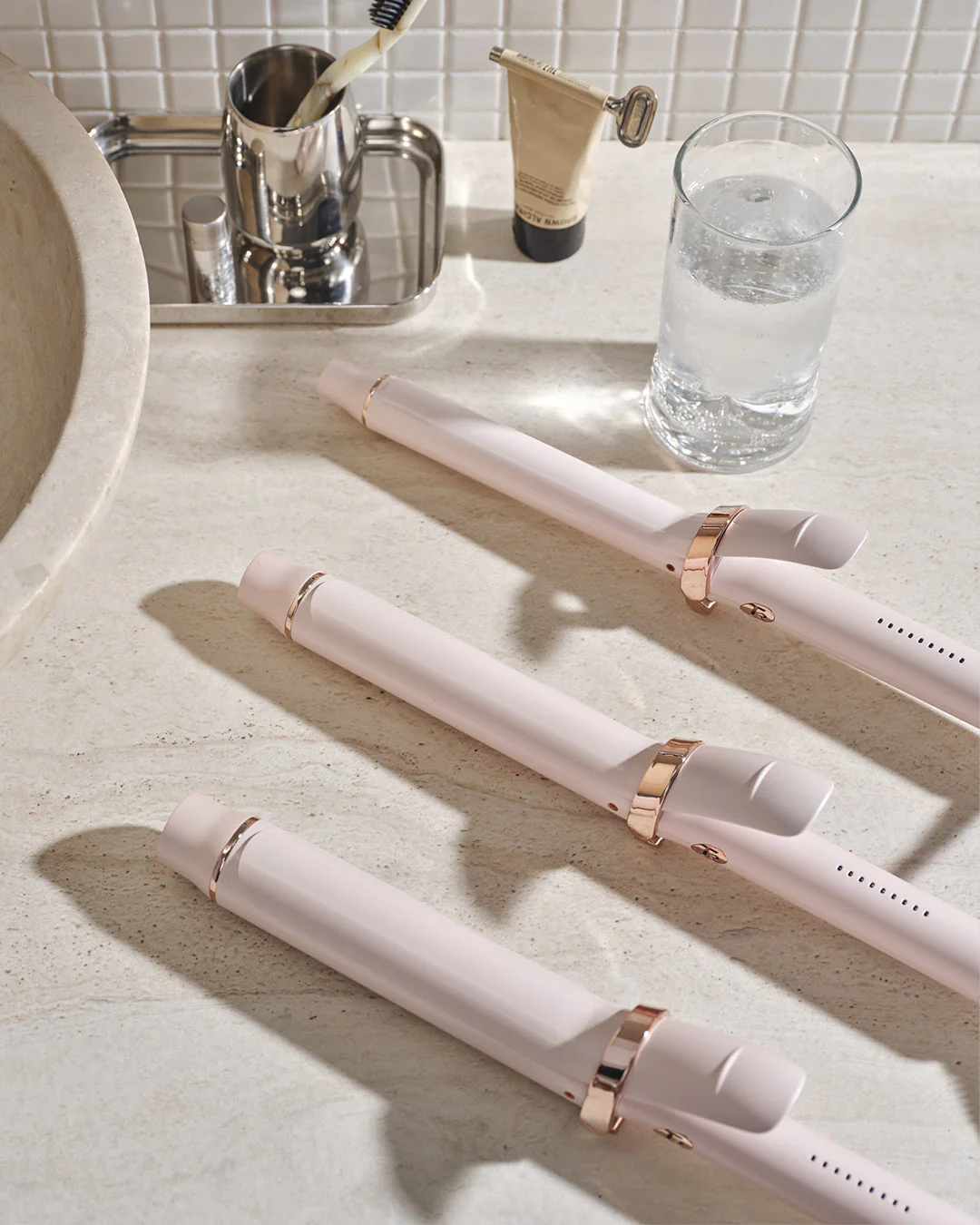 T3 SinglePass Smooth X 1 Inch Iron - Satin Blush 7 - glamorous.ky T3 SinglePass Smooth X 1 Inch Iron - Satin Blush 7 | glamorous.ky