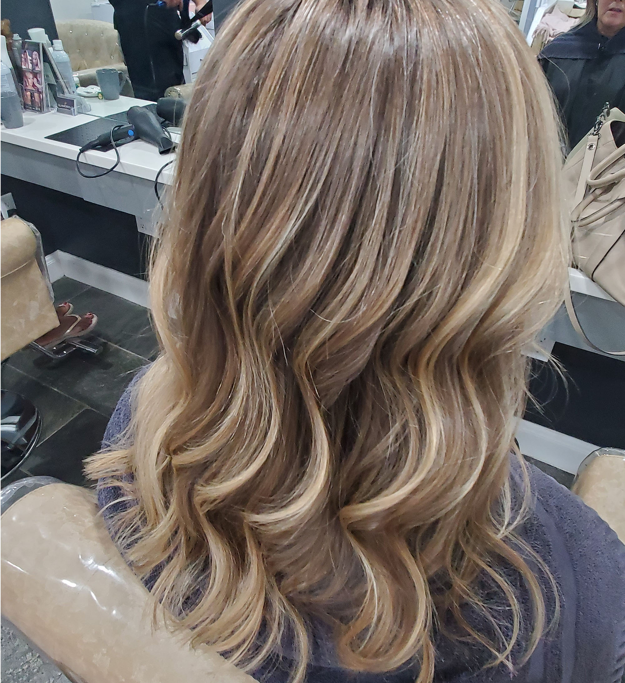 Balayage Cayman Islands Glamorous The Ritz-Cartlon Grand Cayman_0000s_0025_Balayage cayman islands glamorous hair studio