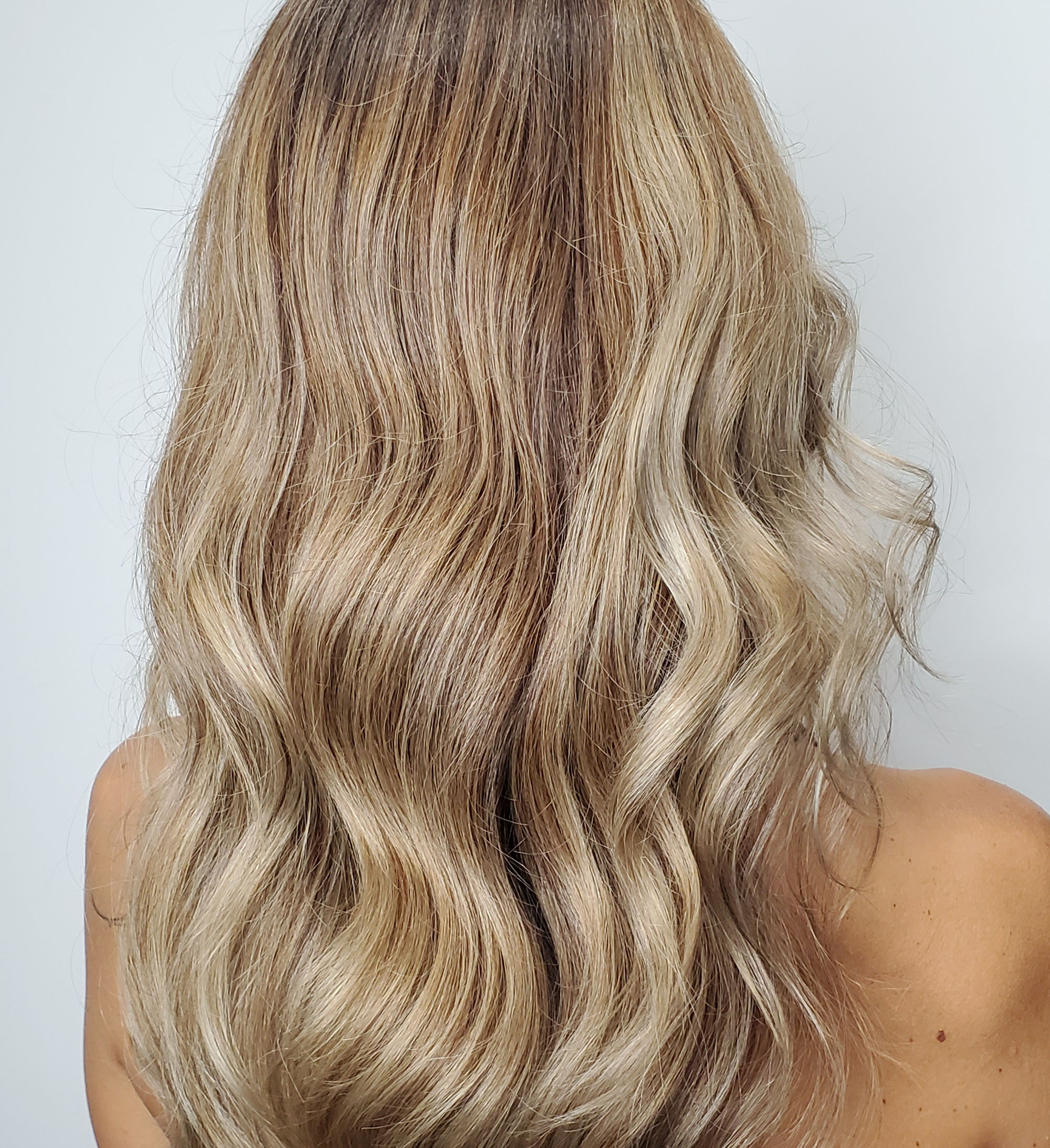 Balayage Cayman Islands Glamorous The Ritz-Cartlon Grand Cayman_0000s_0026_Balayage cayman islands glamorous hair studio