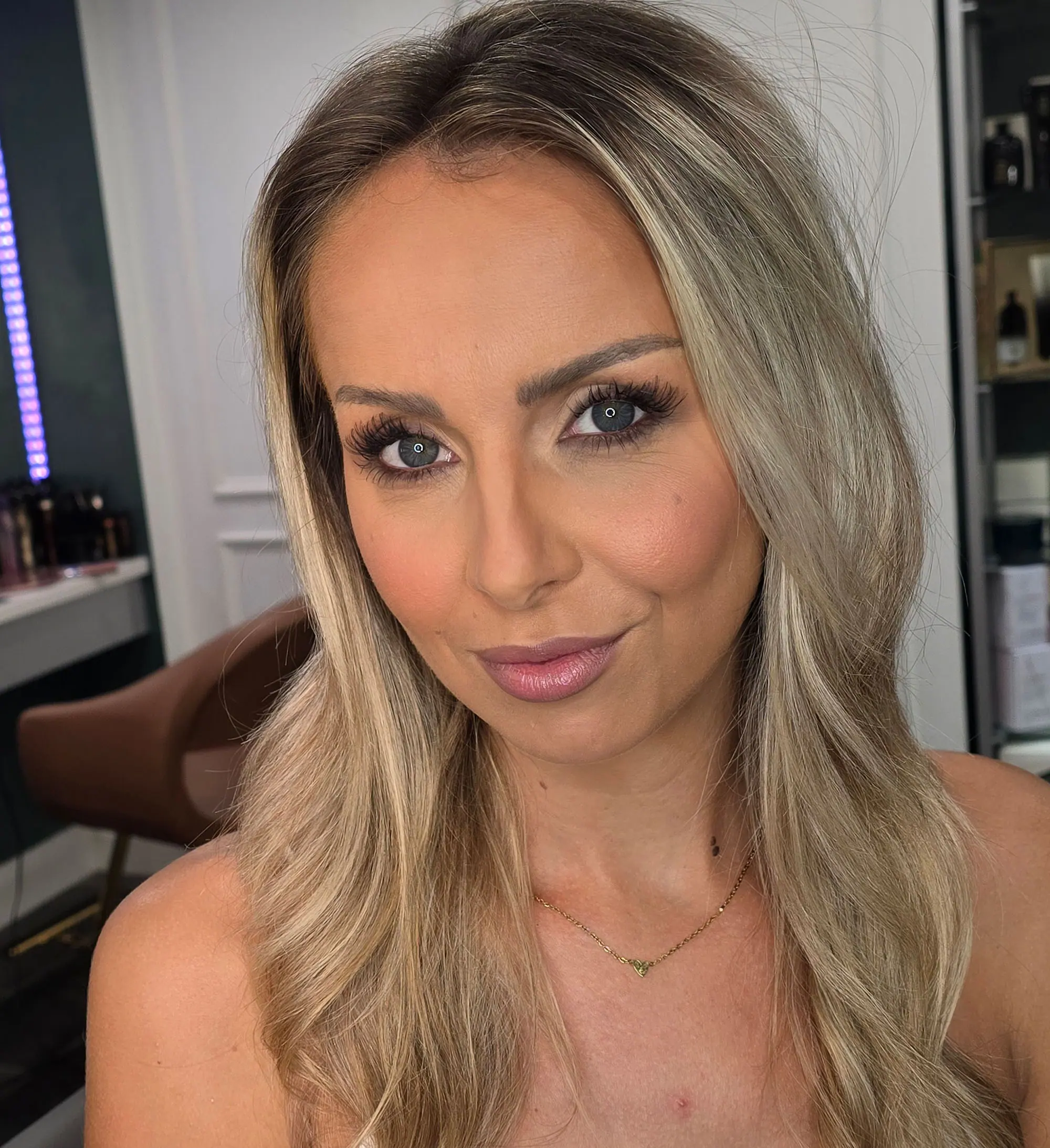 Makeup Artist Cayman Islands The Ritz-Carlton Grand Cayman_0000s_0003_1000129311